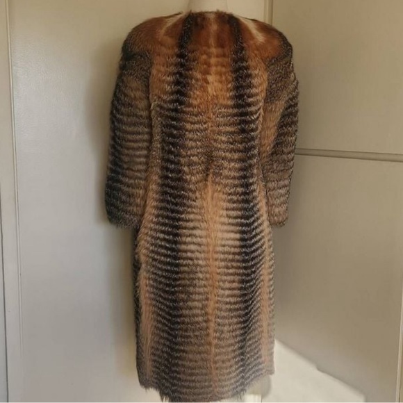 Vintage Norwegian Custom Blue Fox Fur Coat, Midi Length, Excellent Condition, - Picture 9 of 10